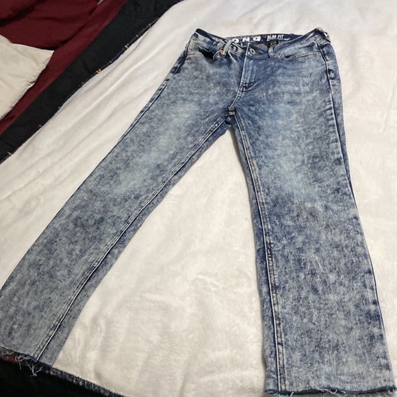 s.o.n.g Denim - NWOT Ladies Jeans size 9